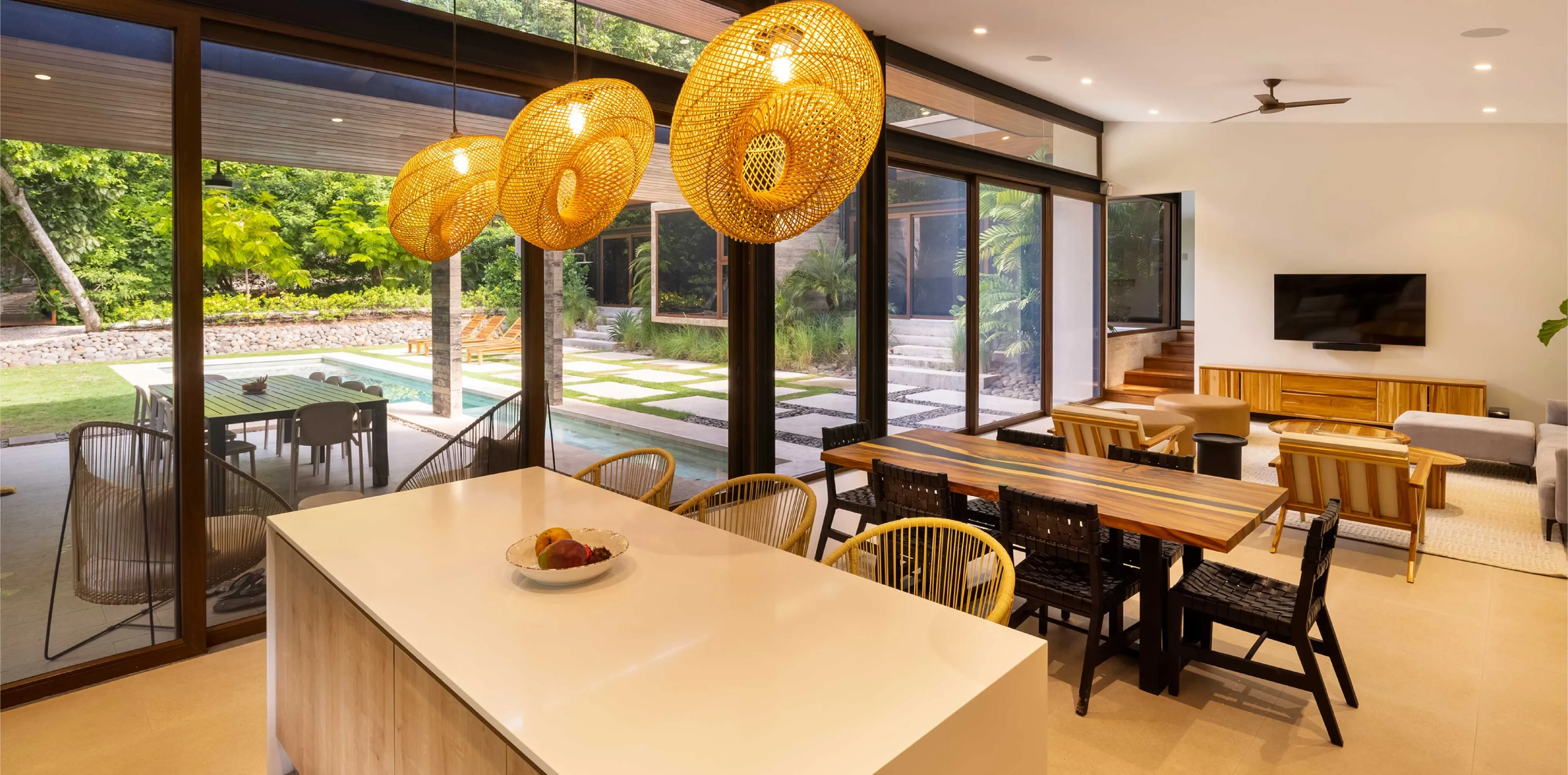 Custom-made furniture & furniture design Hohm costa rica